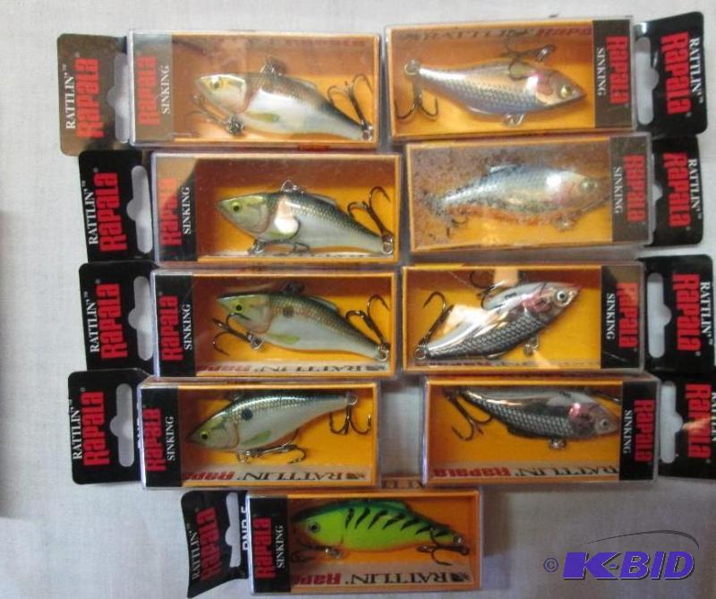 Lot of 9 Rattlin Rapala Lures - 4 Shad - 2 S...