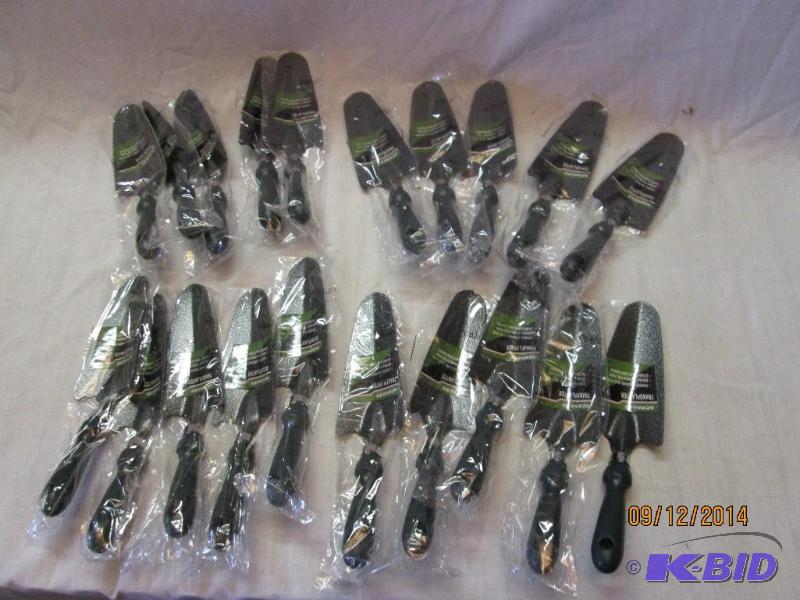 Lot of 20 New Hero Transplanter - Stamped Har...