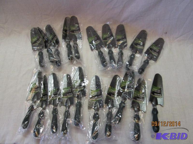 Lot of 20 New Hero Transplanter - Stamped Har...