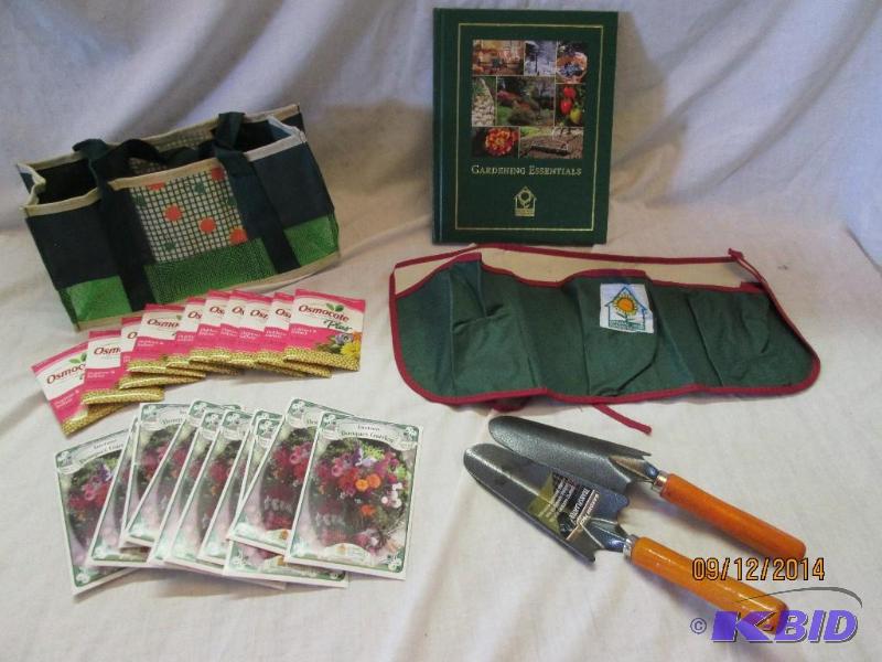 Gardening Beginers Lot - 1 Gardening Essentia...