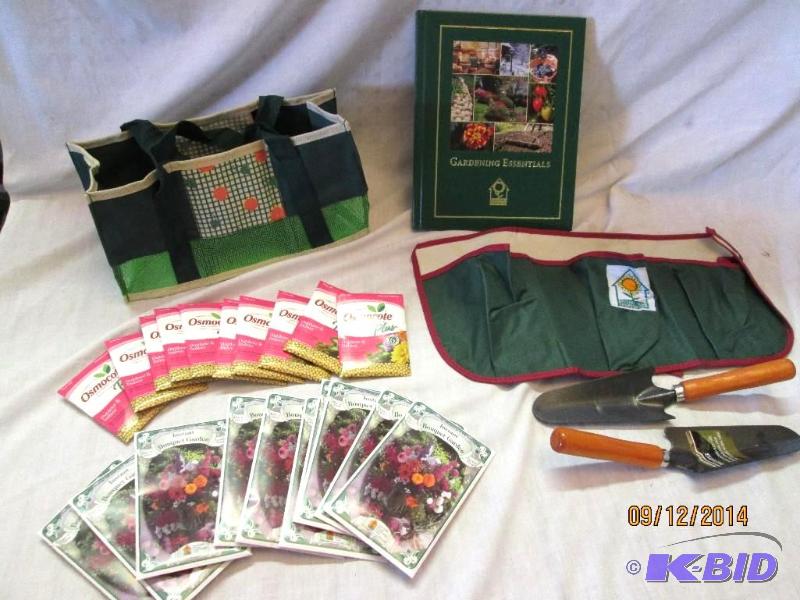 Gardening Beginers Lot - 1 Gardening Essentia...