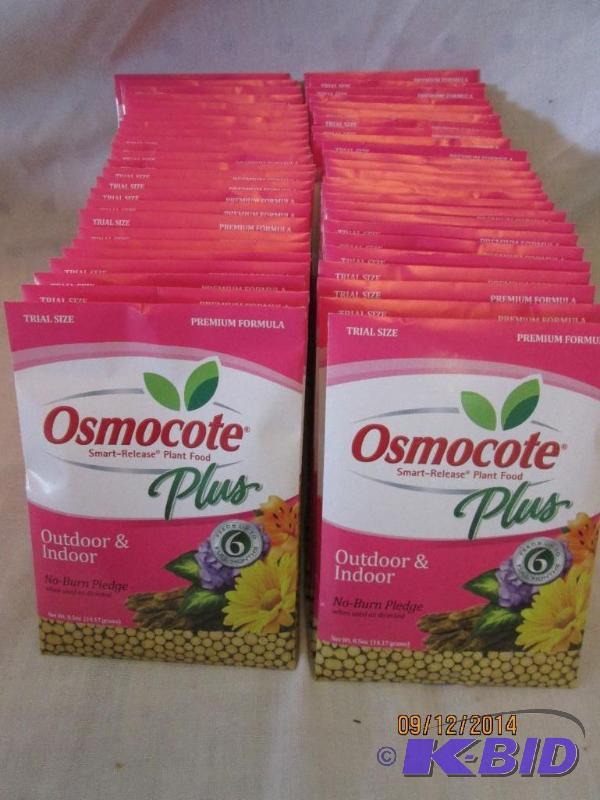 Lot of 50 Packets of Osmocote Plus - Indoor O...