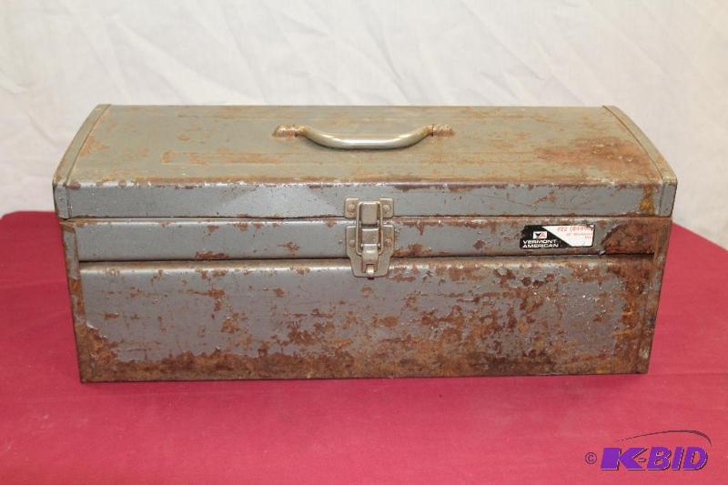 lot 167 image: Tool Box with Contents ...
