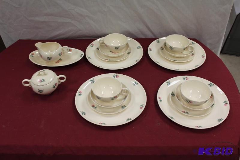 lot 185 image: Vintage China Set, Place Settings for 6 ...