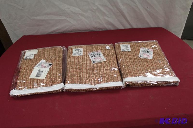 lot 196 image: New in Package Valance&nbspCurtains ...