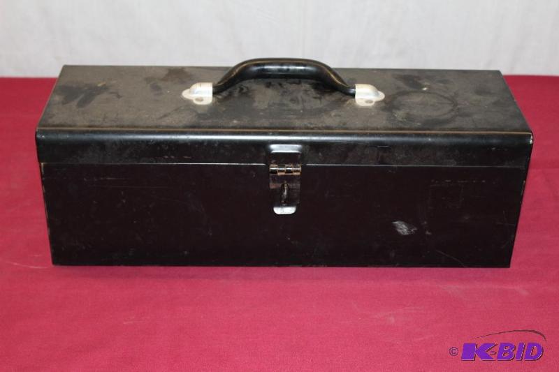 lot 302 image: Tool Box and Flashlight ...