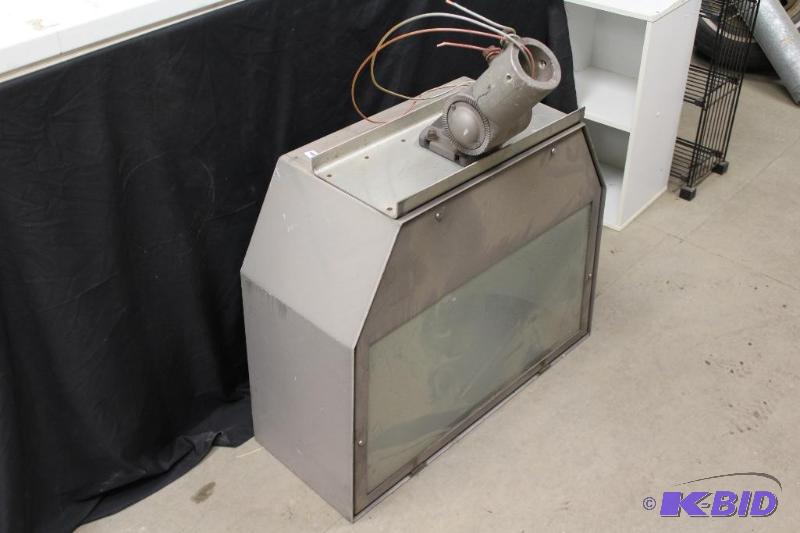 lot 463 image: Parking Lot Light 220v  Did not power on ...
