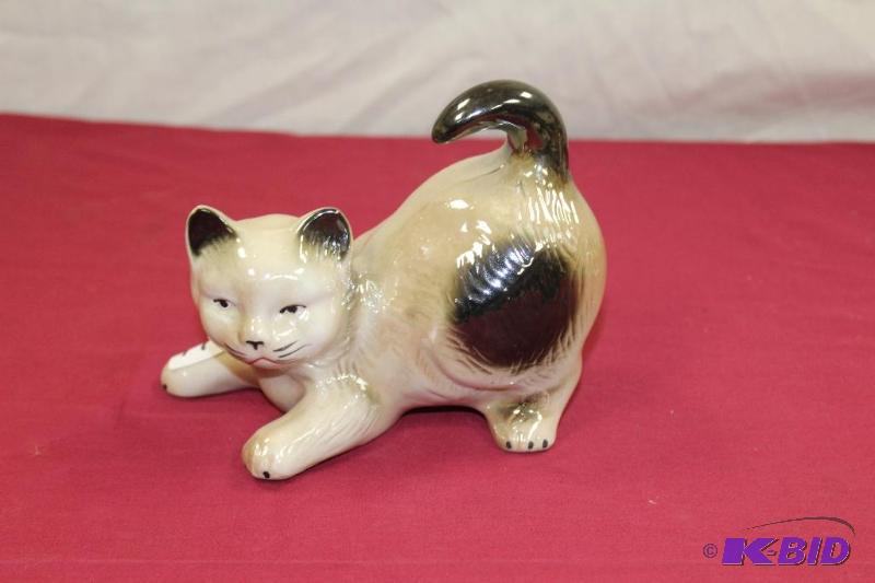 lot 97 image: 1970s Brazilian Porcelain Ceramic