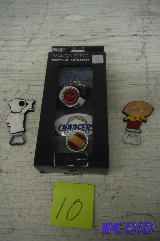 lot 10 image: Lot of 3 Bottle Openers