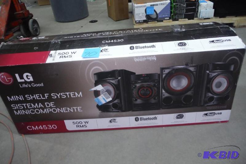 lot 90 image: LG 500W Bluetooth Mini System