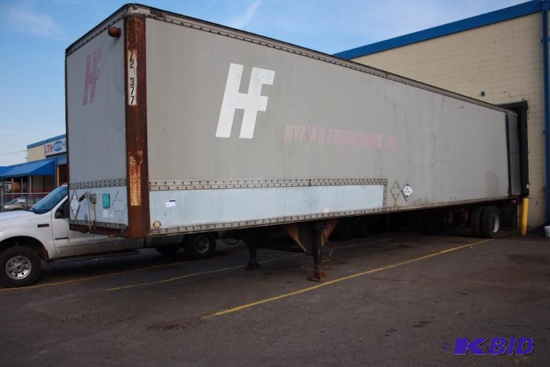 lot 1 image: 1977 Trailmobile Dry Van Semi Trailer Model D11R-OSAW Serial S90881 Pullman Incorporated