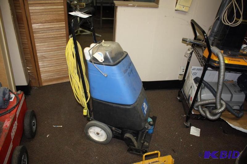 lot 46 image: Windsor Spirt Floor Cleaner wCord Model SPR V115 HZ 5060 Wheels.