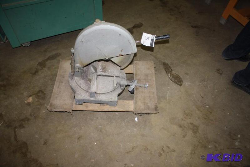 lot 59 image: Makita 15 Table Saw Model 2415 Saw Dia 380MM 1450W 50-60Hz 3000min.
