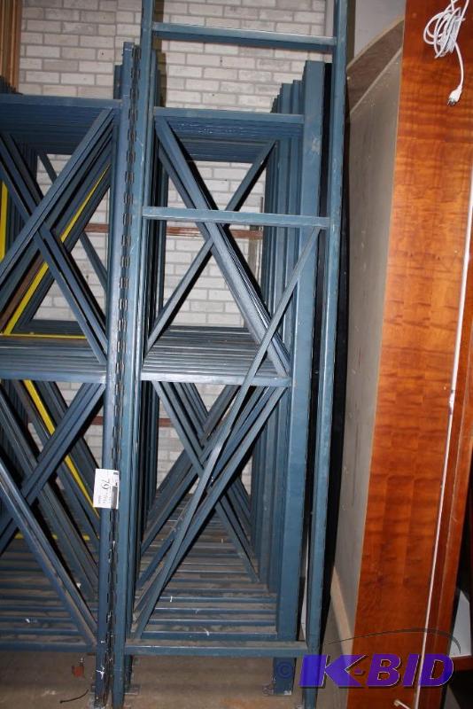 lot 78 image: Pallet Racking Includes Metal Uprights 28 x 96, app. 20 ct Cross Beams 4 x 96, app. 38 ct.