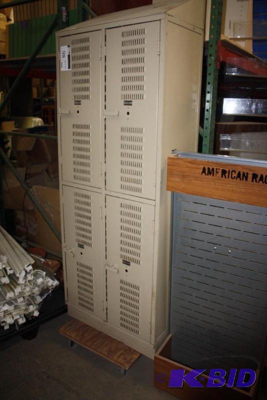lot 98 image: Metal Locker Unit w8 Lockers & Grated Sides 30.5 x 16 x 84.
