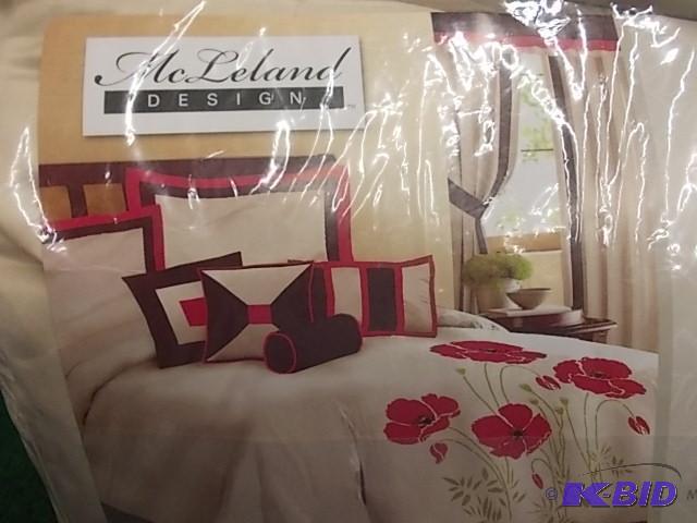McLeland Designs (Full Size) Red Poppies 8-Pi...