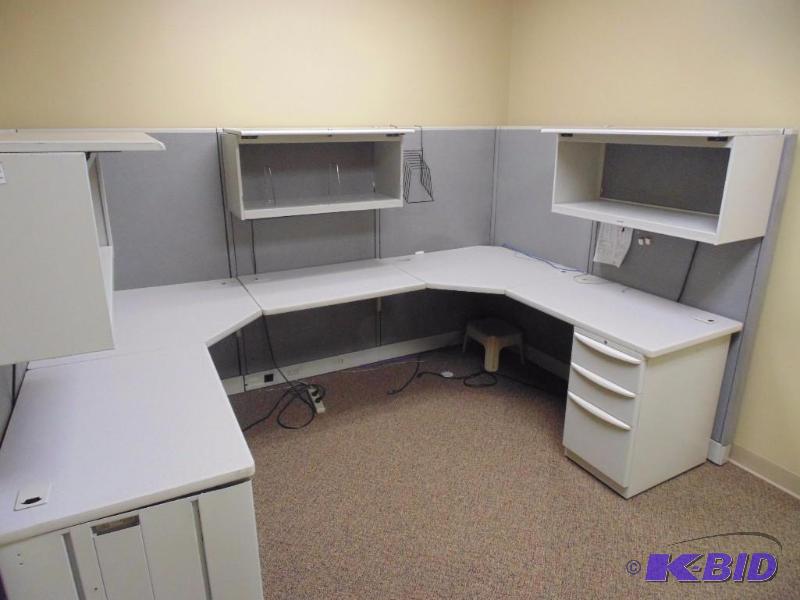 Cubicle Desk System