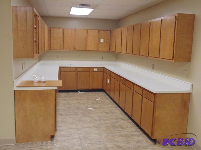 Complete Set of Kitchen CabinetsCountertop