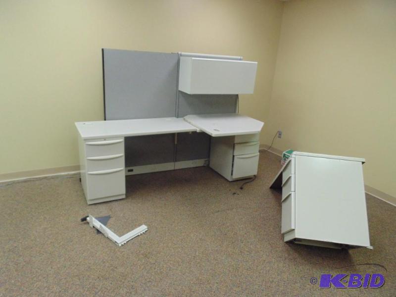 Cubicle Desk Unit