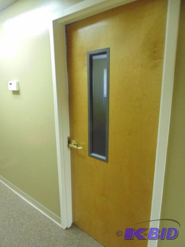 Solid Core Door w Window