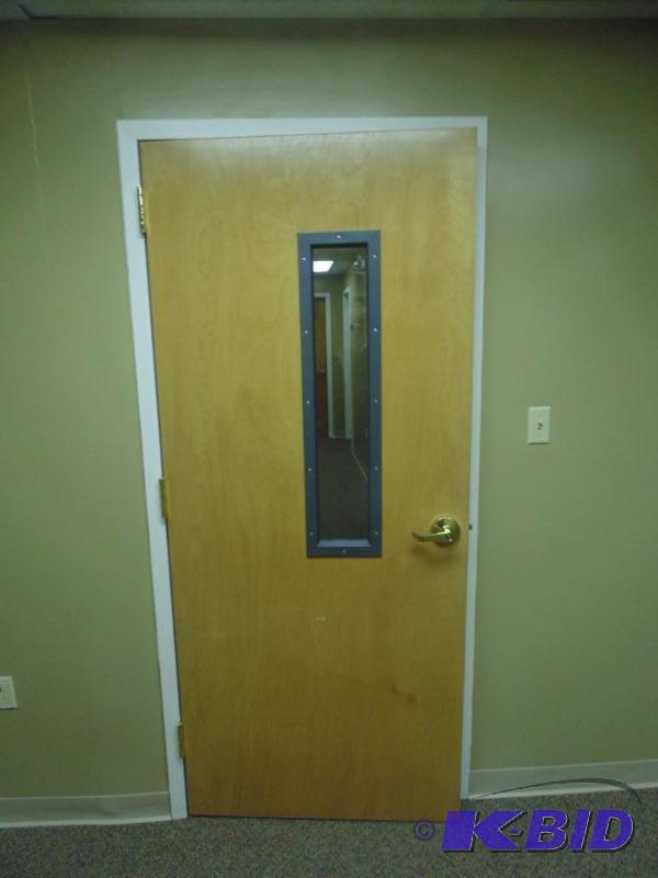 Solid Core Door w Window