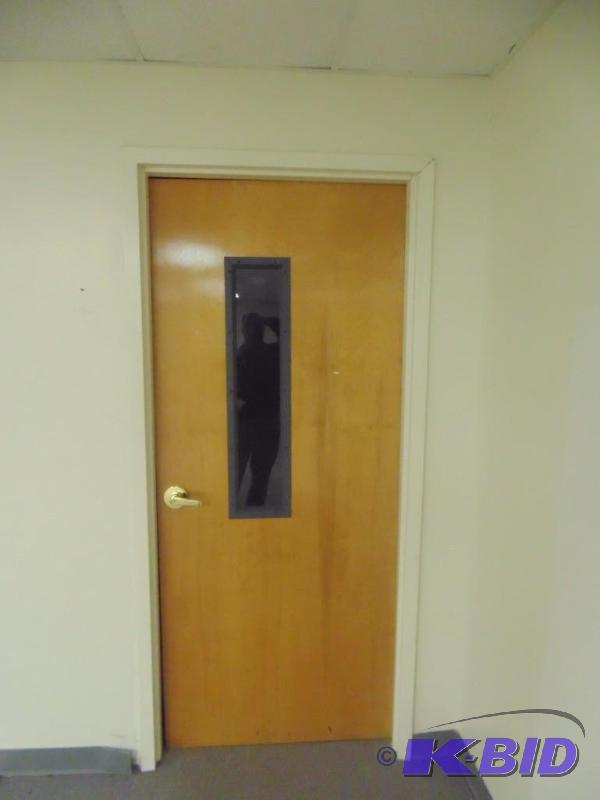 Solid Core Fire-Rated Door w Window