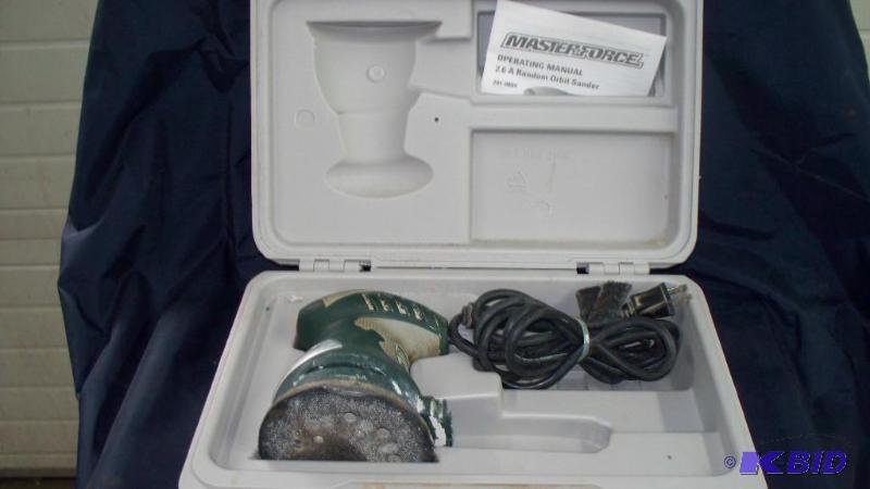 lot 22 image: Masterforce Orbit Sander in case...