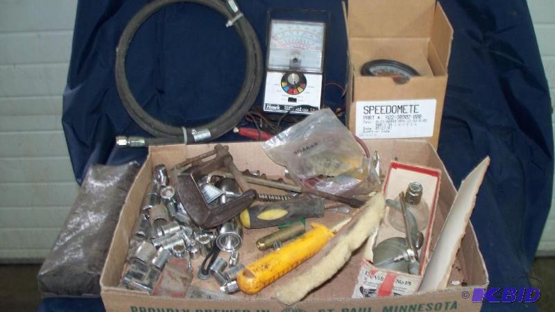 lot 24 image: Miscellaneous tools etc....