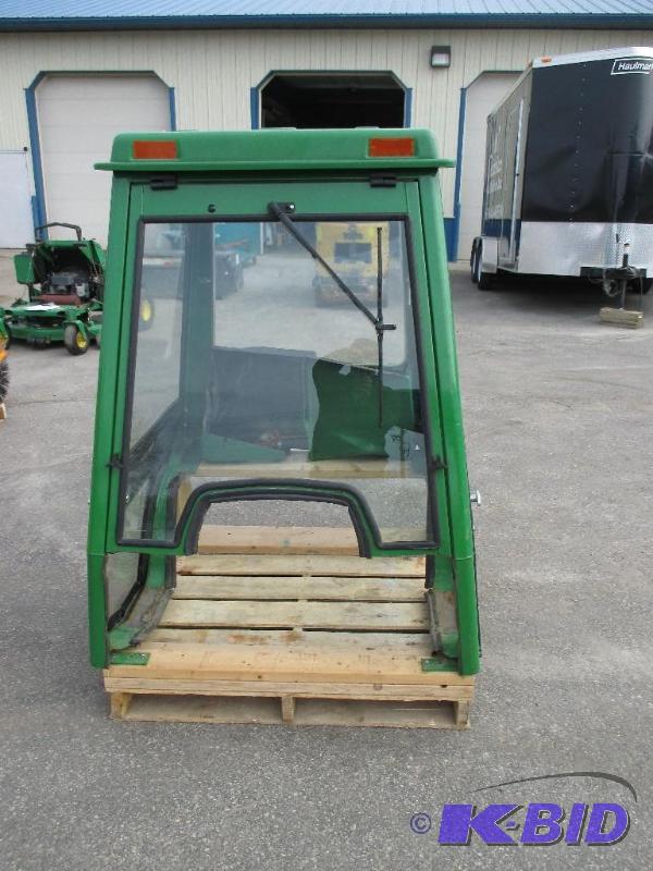 lot 10 image: John Deere Mower cab, was for #6 but should f...