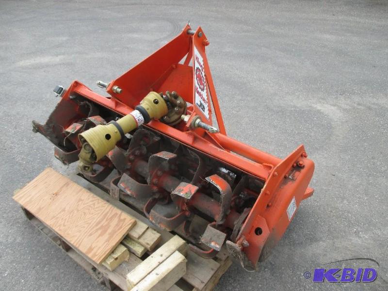 lot 13 image: King Kutter 3 pt compact tractor tiller, mode...