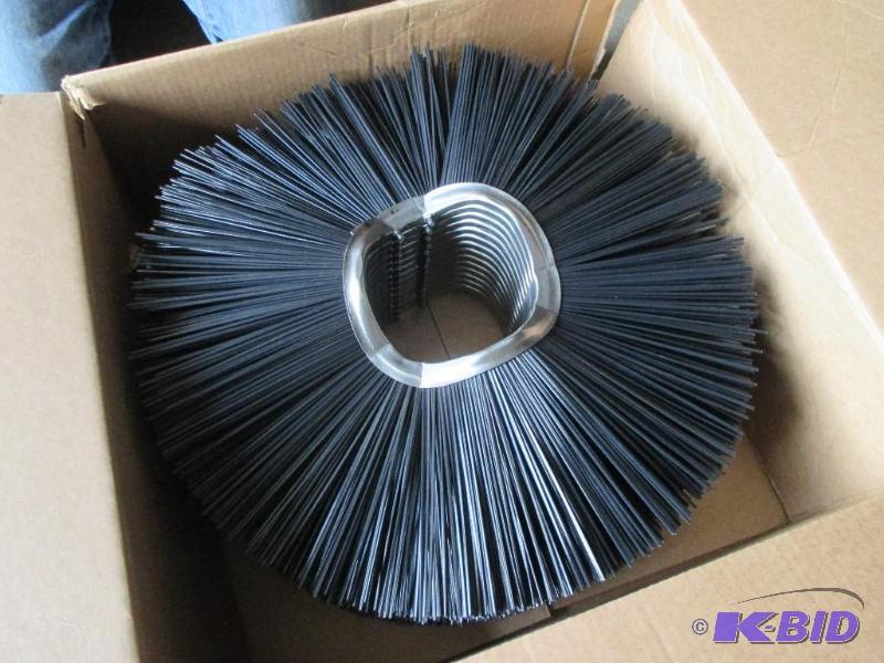 lot 23 image: 14 new bristles for John Deere 246 broom...
