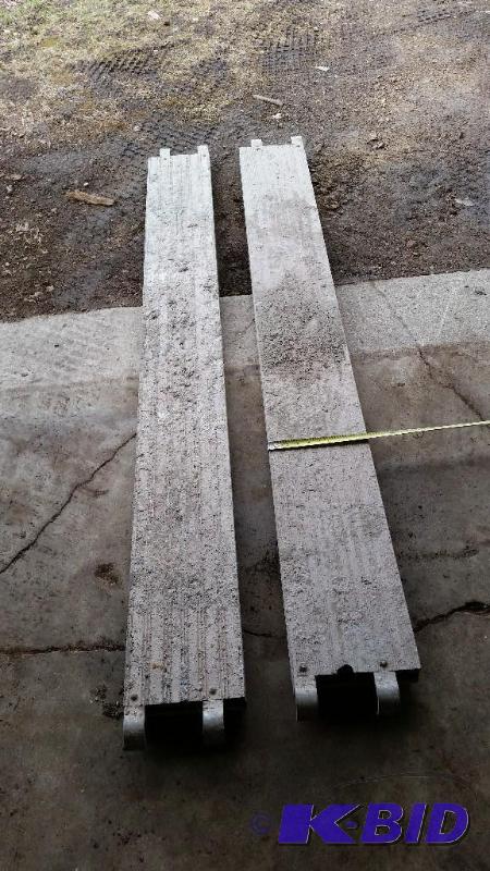 lot 76 image: 10 inch x 7 foot aluminum plank 2 plank in ea...