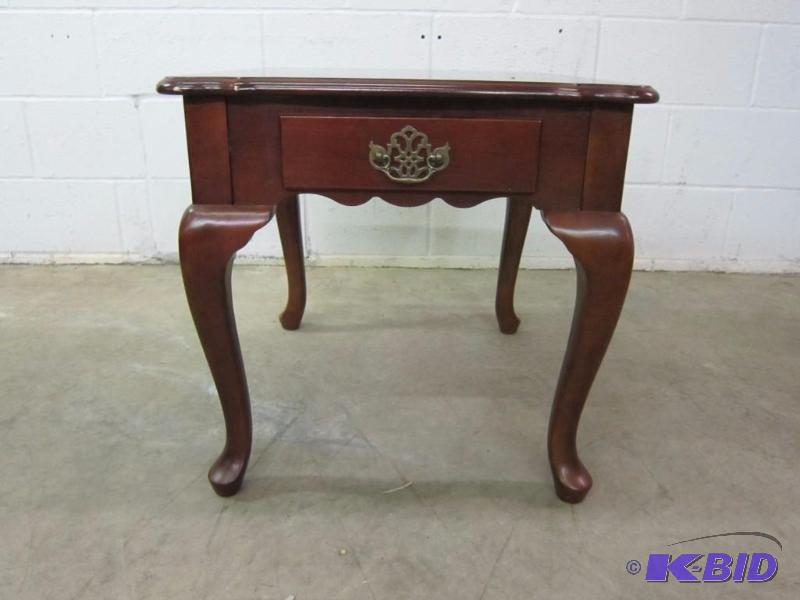 Accent Table