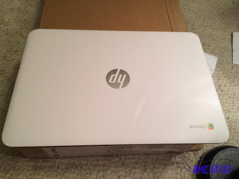 Brand new hp 14-q020nr blue chromebook retail $400