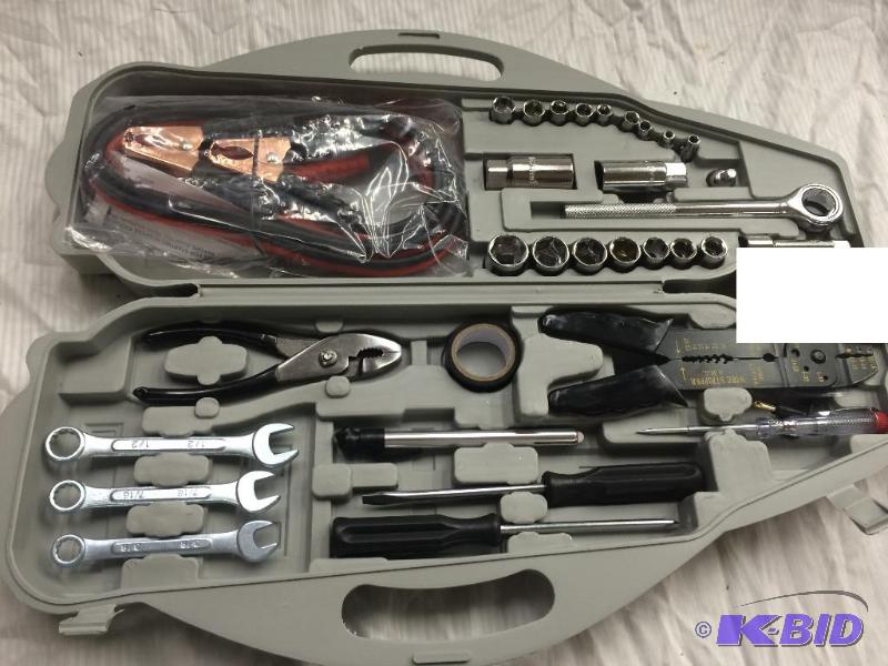 35 piece tool set  with carrying case
