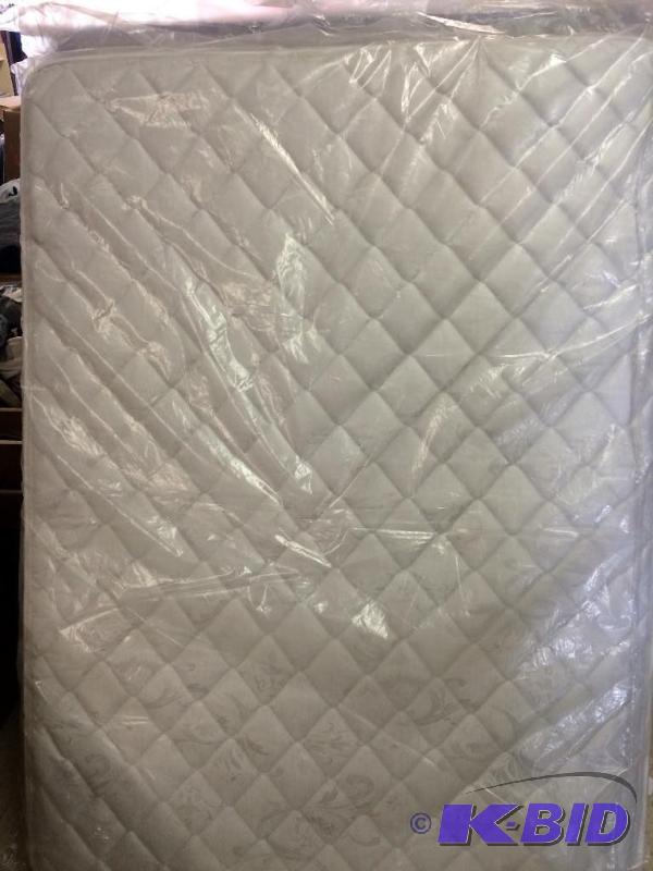 Brand new full size serta bed with box spring