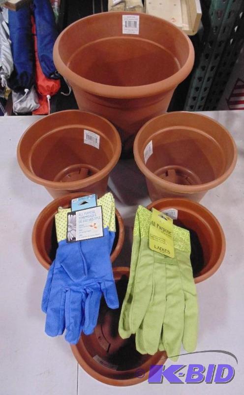New (5) Planting Pots - Various Sizes - 2 Pai...