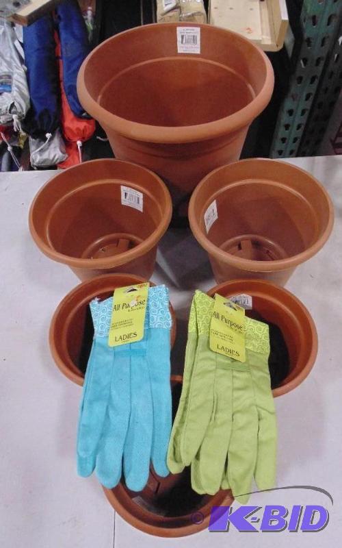 New (5) Planting Pots - Various Sizes - 2 Pai...