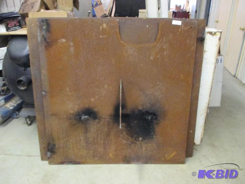 lot 107 image: 4 pcs of plate steel, approx 48" x 48&qu...