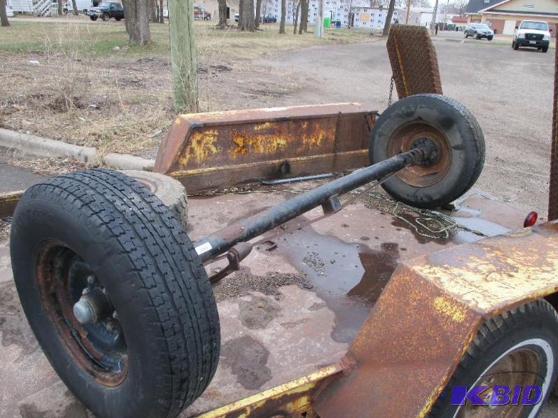 lot 108 image: trailer axle, about 7 wide...