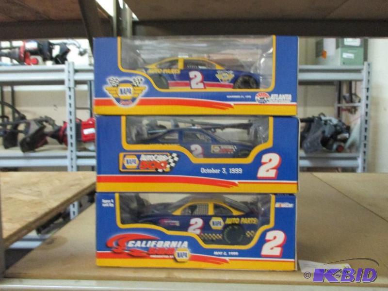 lot 37 image: Set of 3 NIB Napa racecars 1999 season...