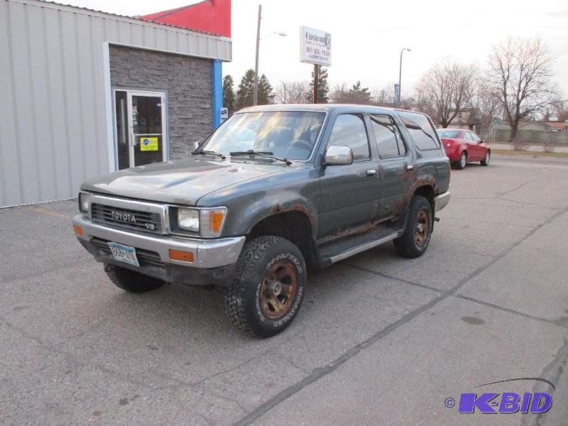 lot 5 image: Year 1990 Make Toyota Model 4Runner Vehicl...