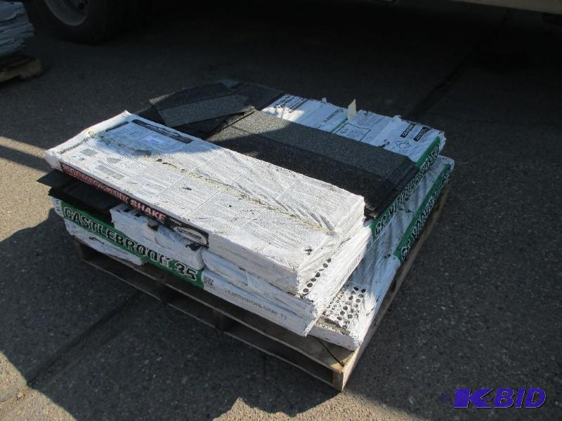 lot 7 image: 10 bundles of Hearthstone shingles & 1 bu...