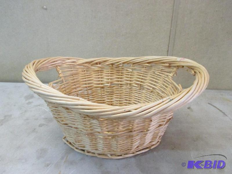 lot 94 image: Basket...