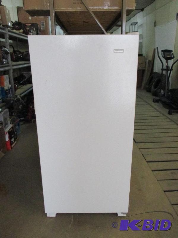 lot 95 image: Frigidaire upright freezer, works...