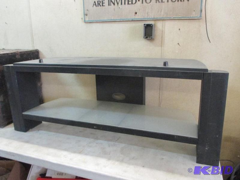 lot 97 image: TV stand...
