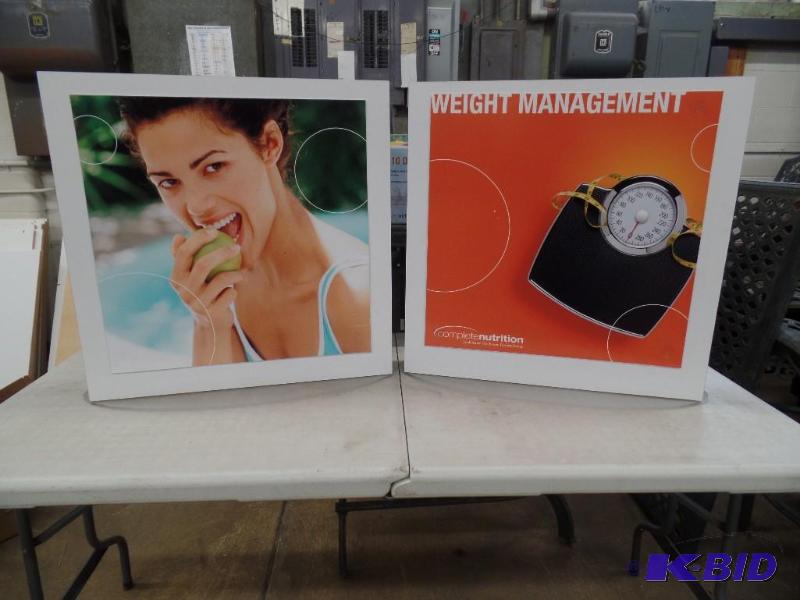 SignageWood Displays