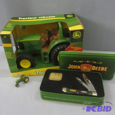lot 109 image: John Deere Tractors & Knife