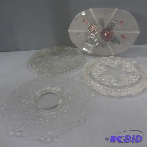 lot 127 image: Fancy Glass Cake Platters
