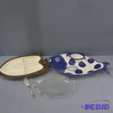 lot 130 image: Fish Platters